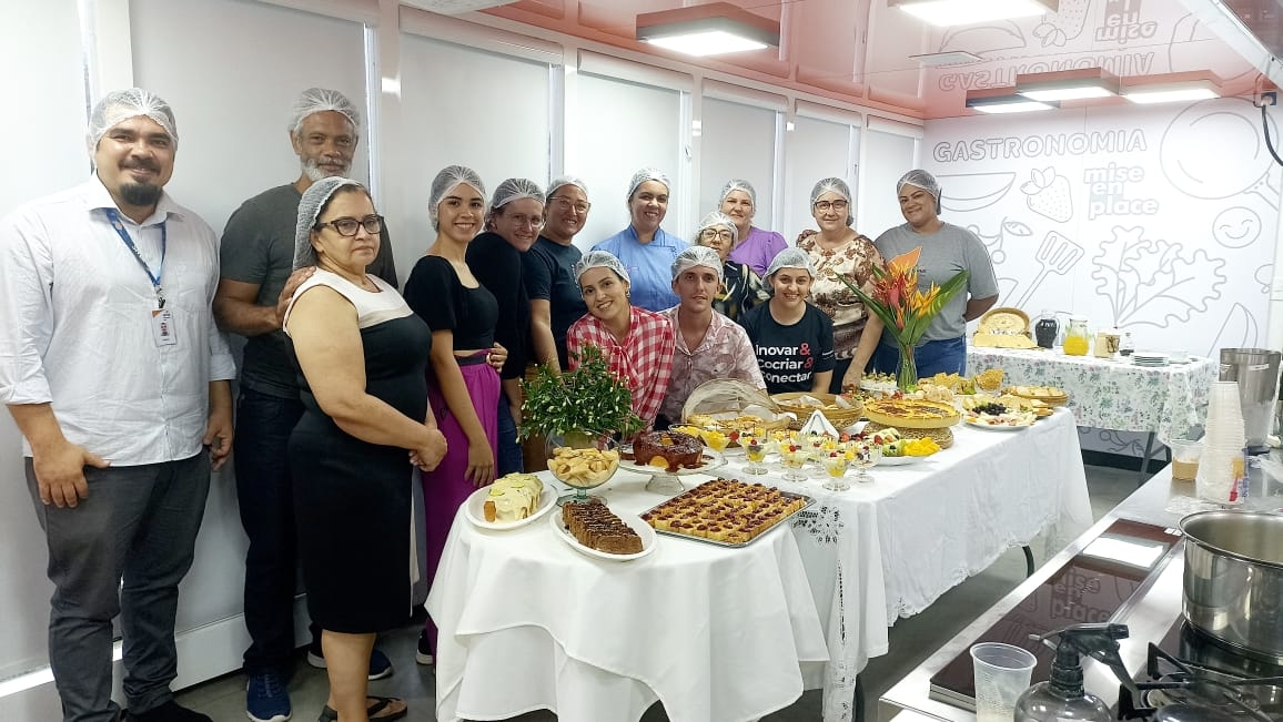 Unidade Móvel de Gastronomia do Senac-ES qualifica mais de 170 pessoas durante ação em Pancas